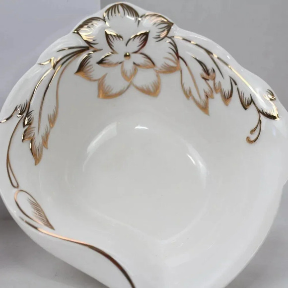 Royal Windsor Bowls - Picture 2 of 4